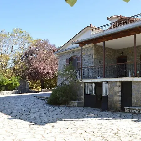 With Garden And Bbq * Витина
